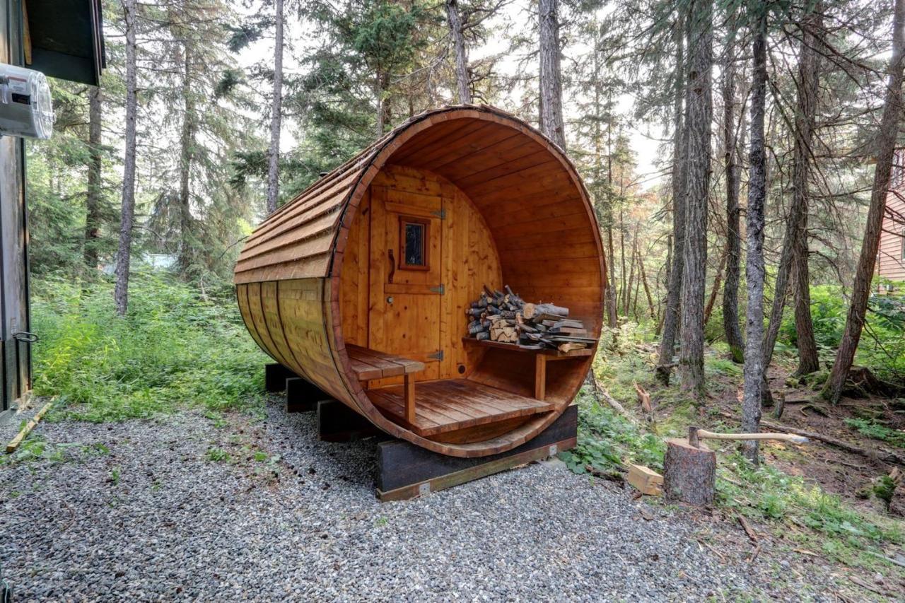 Hanging Glacier Chalet Girdwood Exterior photo