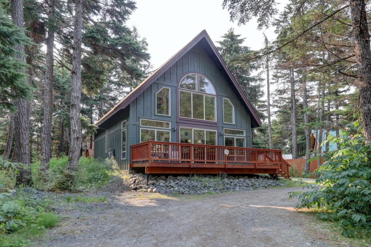 Hanging Glacier Chalet Girdwood Exterior photo